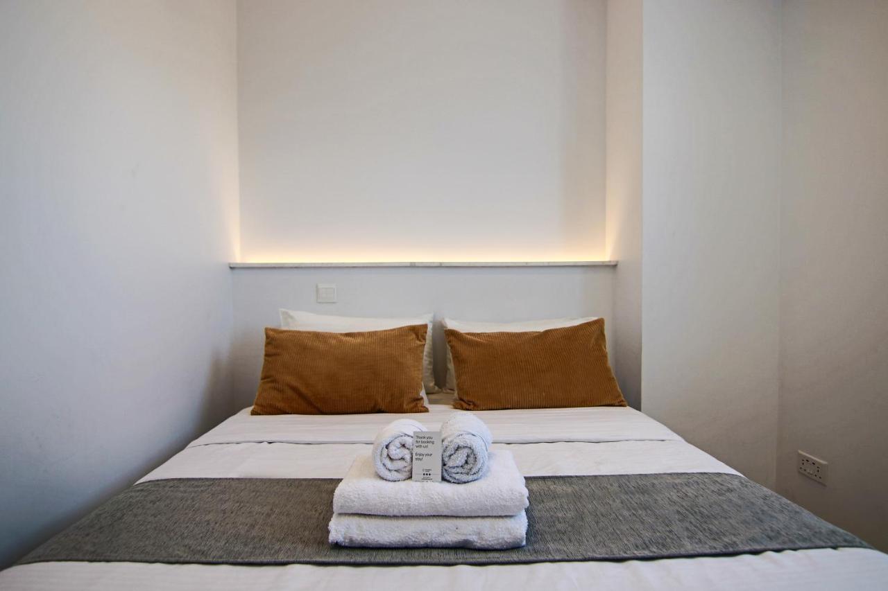 Phaedrus Living - Seaside Executive Flat Harbour 207 Lägenhet Paphos Exteriör bild